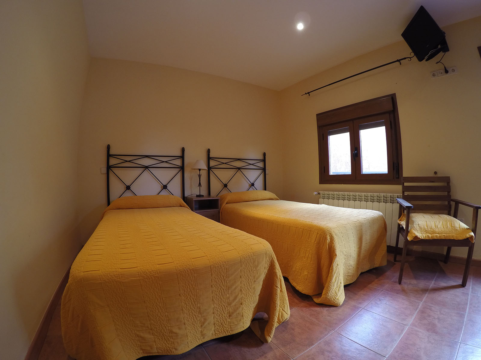 habitación doble con dos camas individuales